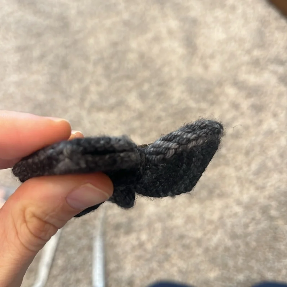 NWOT Misha & Puff Medium Puff Bow in Licorice